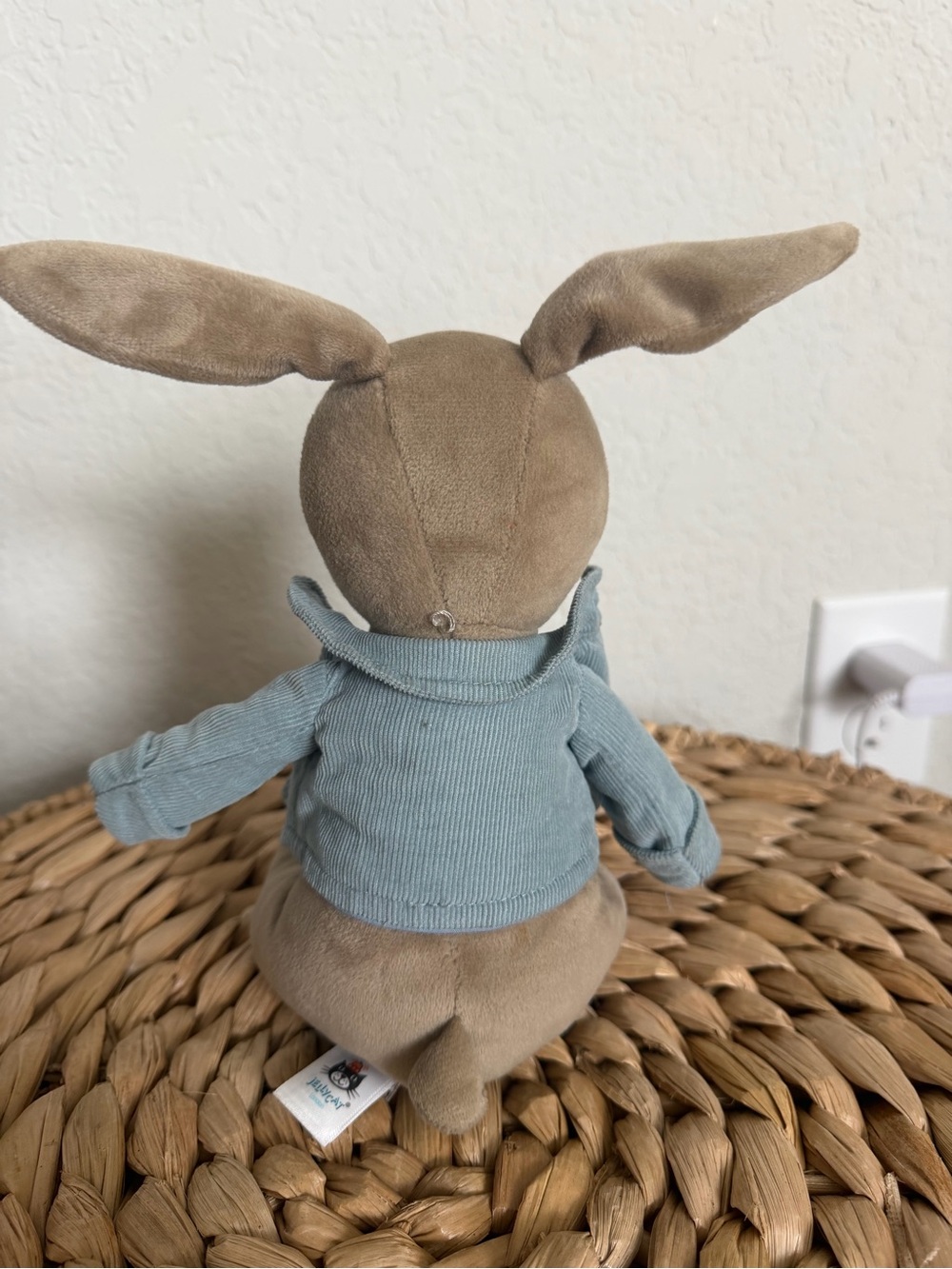 Jellycat Jasper Rabbit - Picture 3 of 4